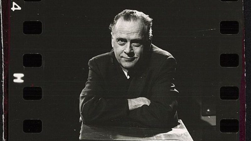 If the medium is the message, would McLuhan like PowerPoint®? header